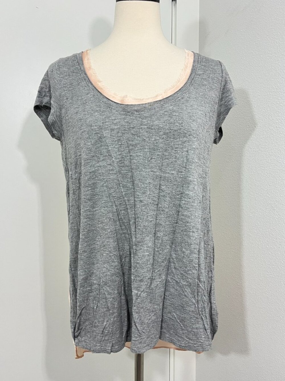Bordeaux Small Gray Pink Mixed Media Pleated Back Top